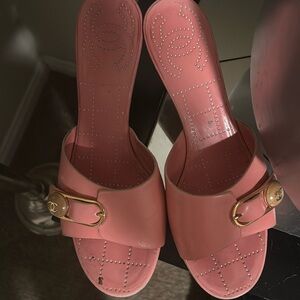 Pink Salmon kitten hill CC design